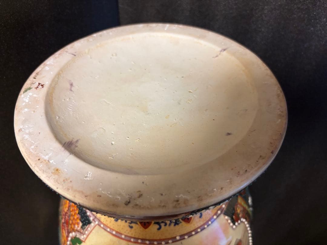 薩摩焼 大壺 着物美人画 騎馬武将 金彩色絵 青粒花瓶