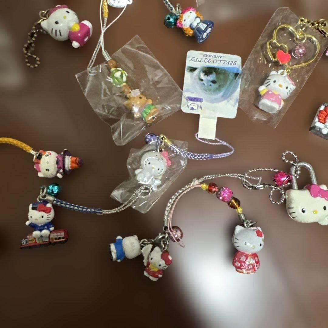 ハローキティ　ご当地　キールホダ　ストラップ　まとめ売り　中古品
