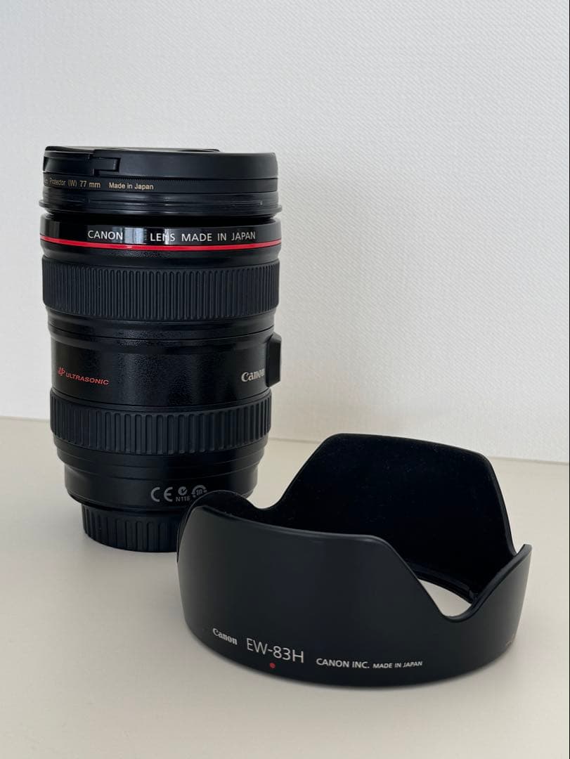 Canon EF24-105mm F4L IS USM ズームレンズ フード付