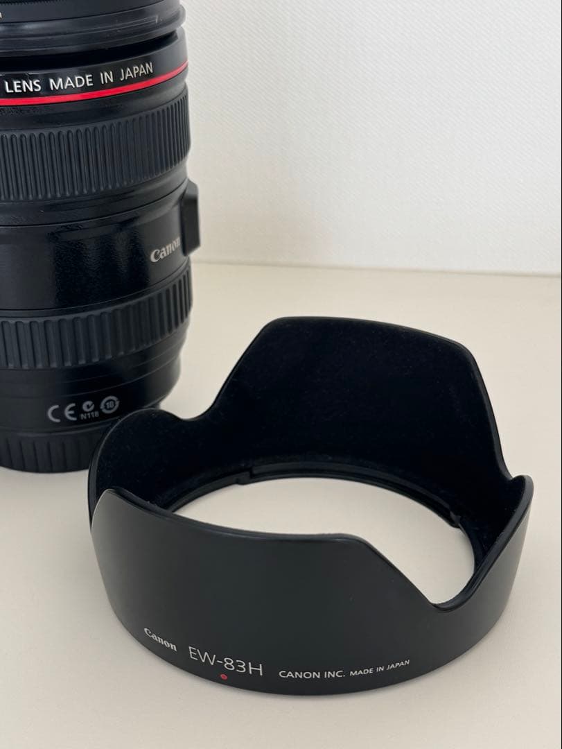 Canon EF24-105mm F4L IS USM ズームレンズ フード付
