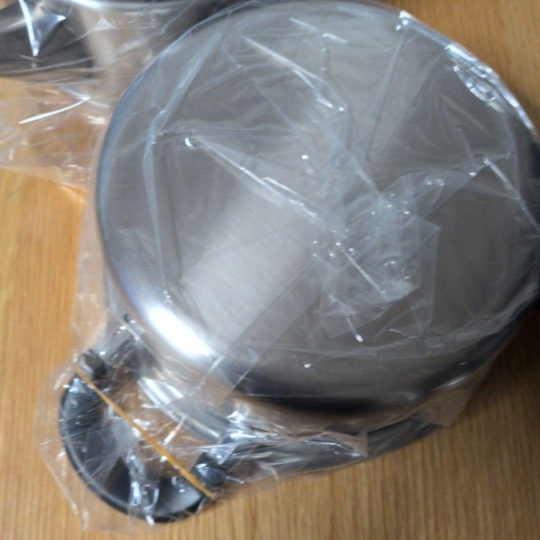 新品！燕三の両手鍋20センチ、ケトル2.5Lとサービスでステンレスお玉付！