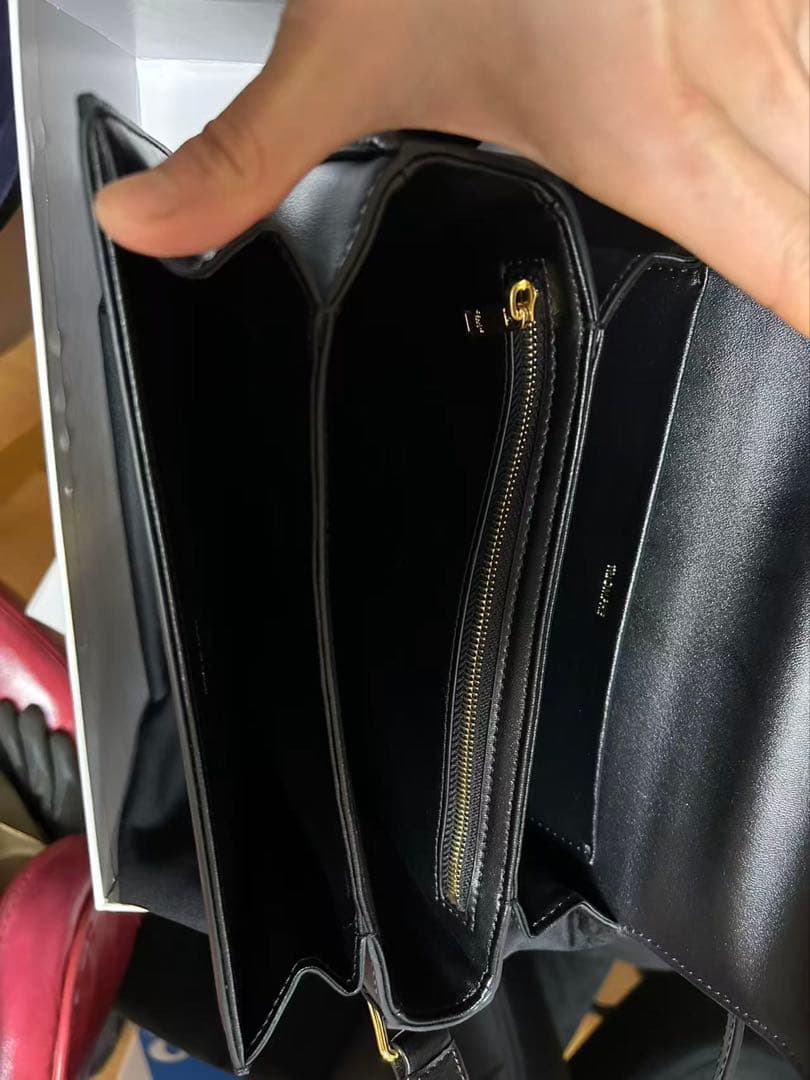 CELINE セリーヌ クラシック トリオンフ バッグ