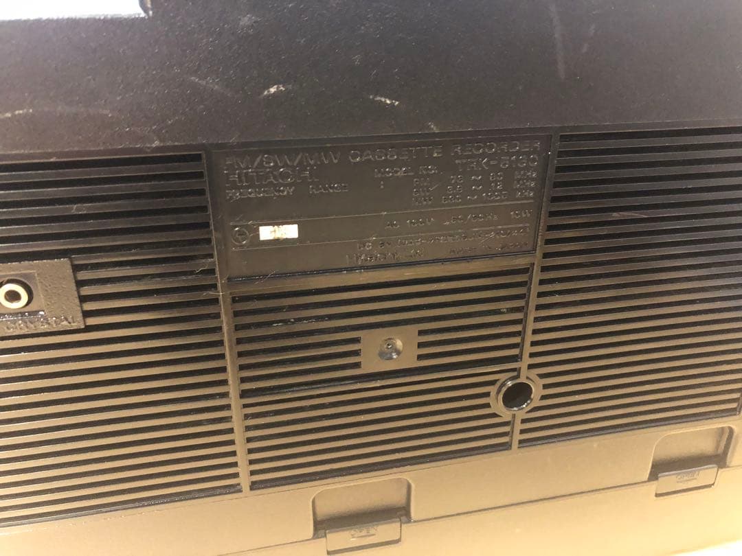 日立　TRK-5160ラジオ FM SW MW