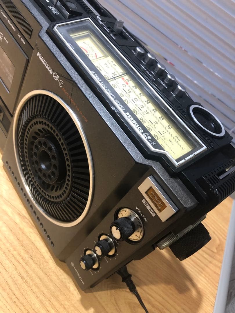 日立　TRK-5160ラジオ FM SW MW
