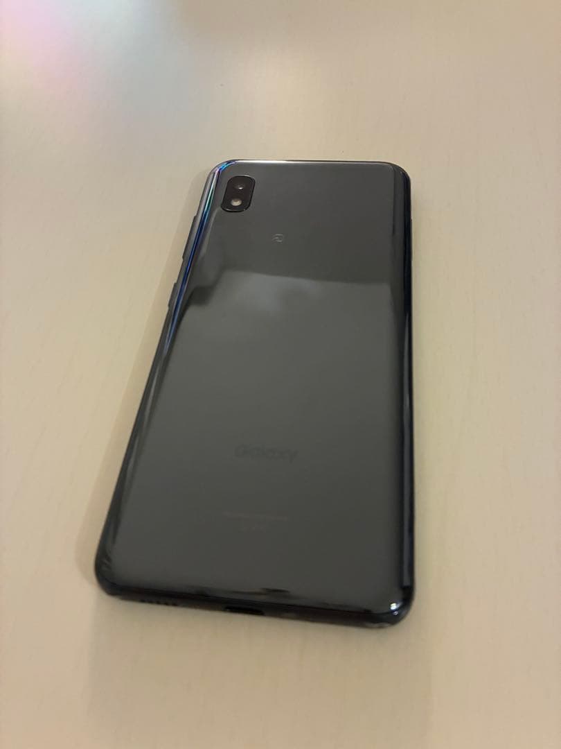 Samsung Galaxy A21 ブラック 本体