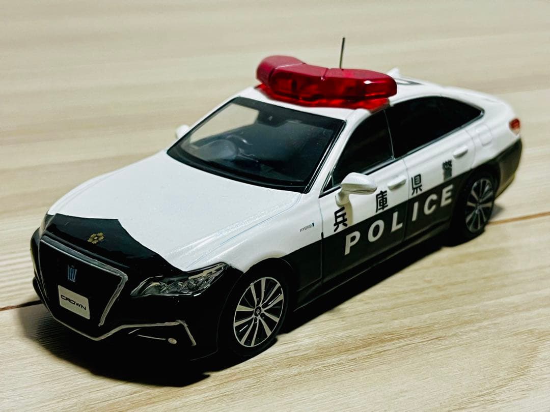220系 クラウン　カラーサンプル　兵庫県警　パトカー仕様
