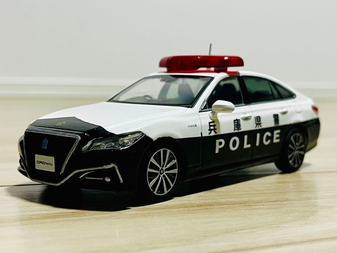 220系 クラウン　カラーサンプル　兵庫県警　パトカー仕様