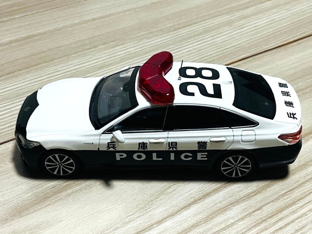 220系 クラウン　カラーサンプル　兵庫県警　パトカー仕様