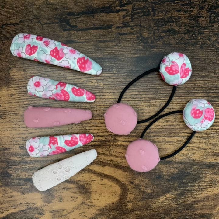 【66】リバティプリント使用　ハンドメイド　パッチンピン　ヘアピン　3個セット