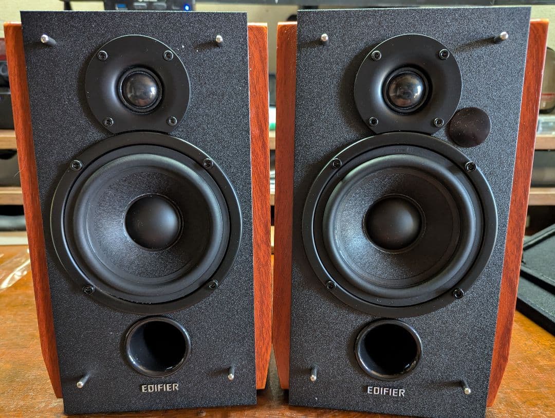 EDIFIER R1700BT スピーカー