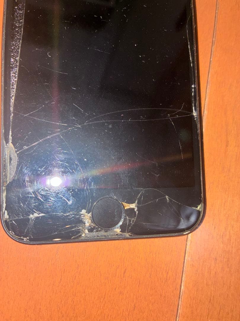 iPhone SE 第2世代 【ジャンク】