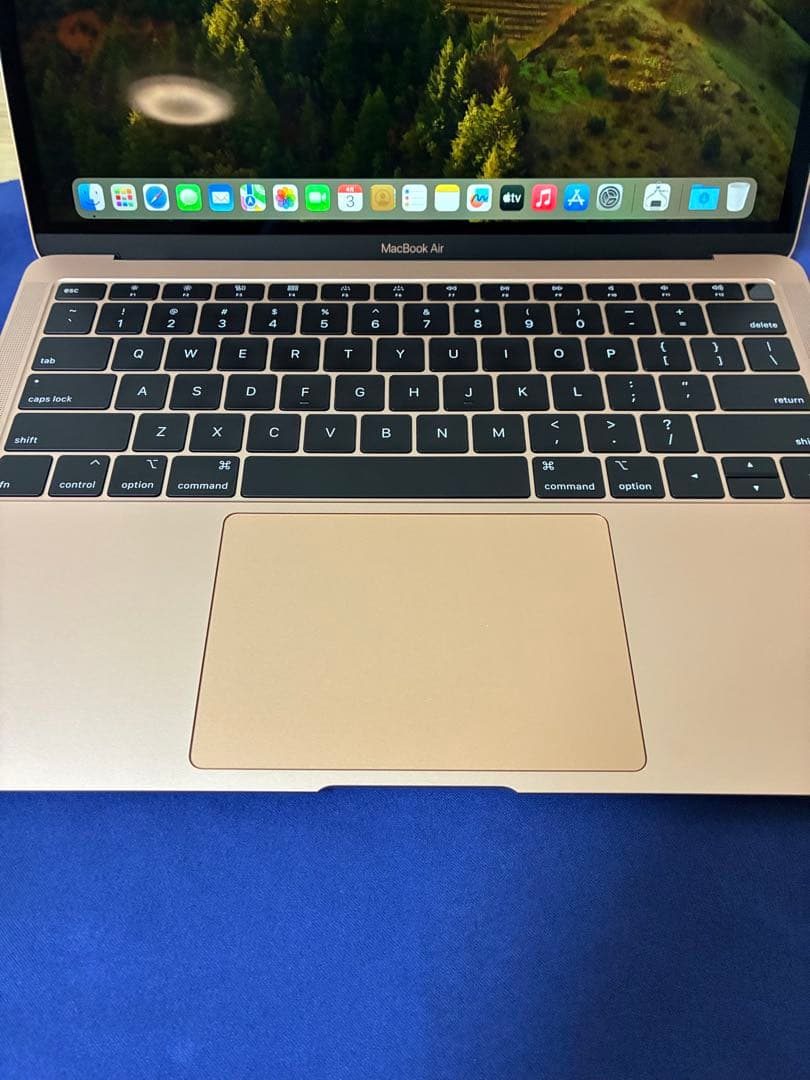 美品 MacBook Air 2019 13インチ i5 16GB/1TB