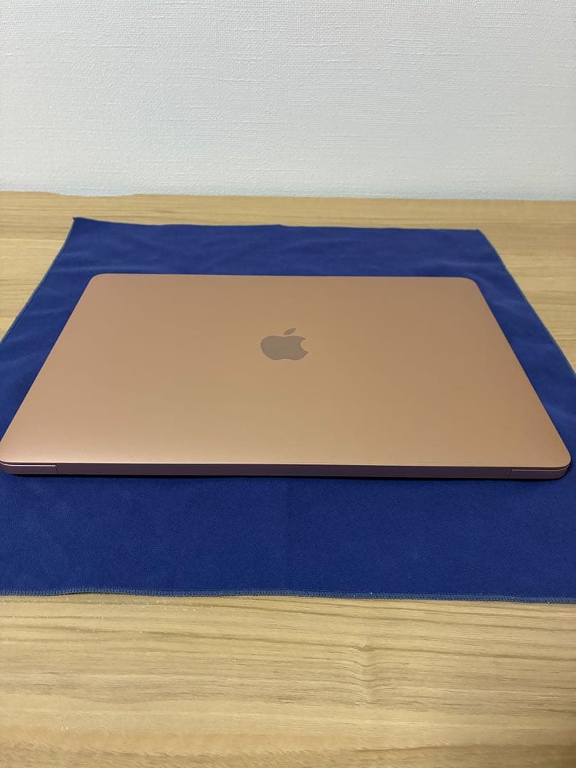 美品 MacBook Air 2019 13インチ i5 16GB/1TB