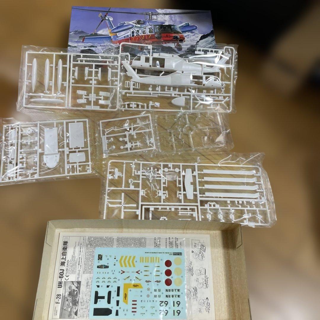 フジミ模型 1/72 F28 UH60J 海上自衛隊. 2個。 Ln051