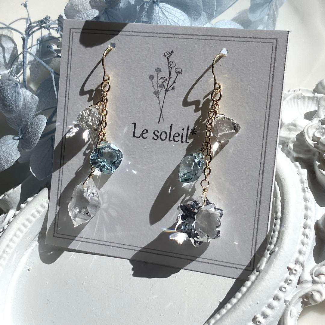 ポメころび◆ラスト1点✧雪の結晶✧水晶×スカイブルートパーズピアス