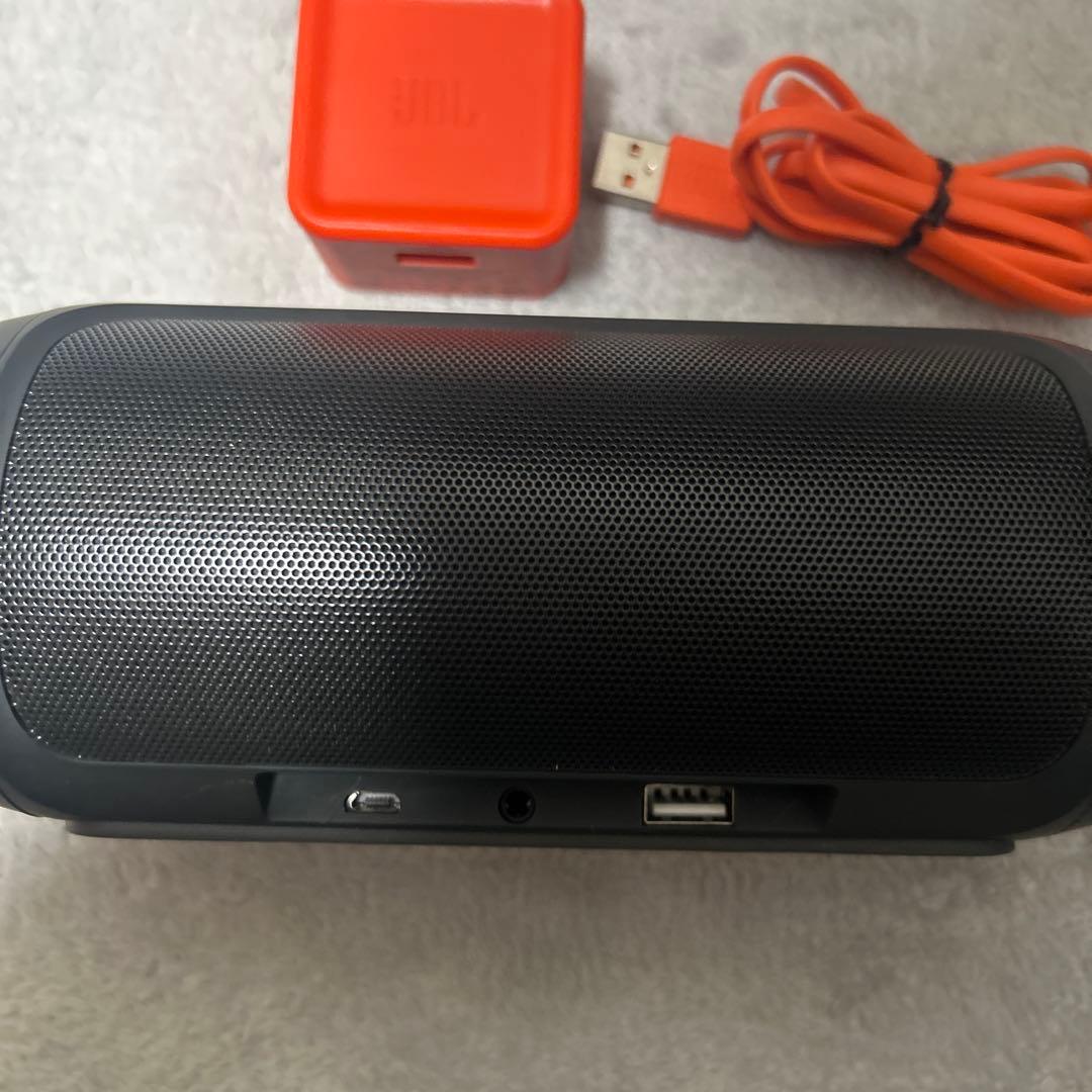 JBL ワイヤレススピーカー USBケーブル付き