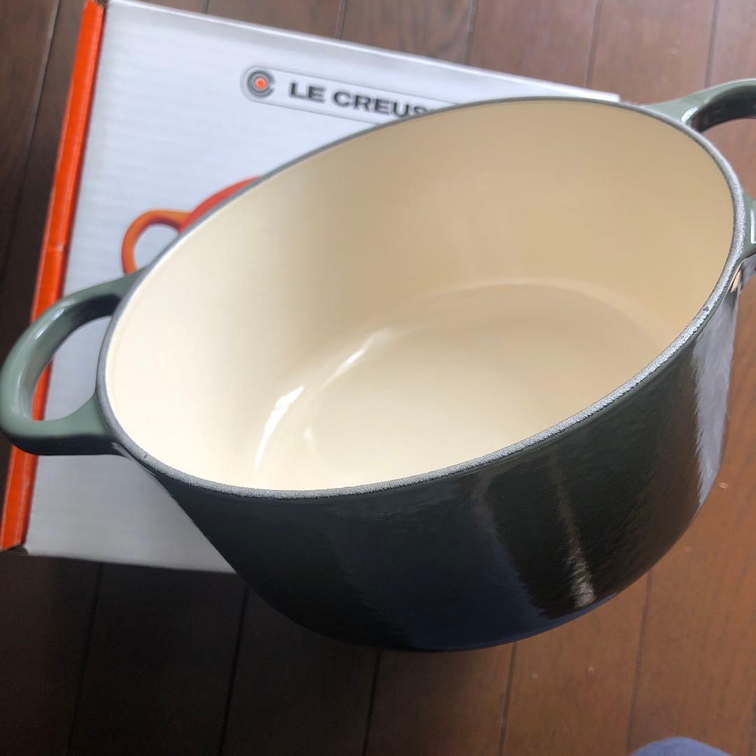 ★おまけ付き★ル・クルーゼ ココット・ロンド18cm 本体のみ【新品・未使用】