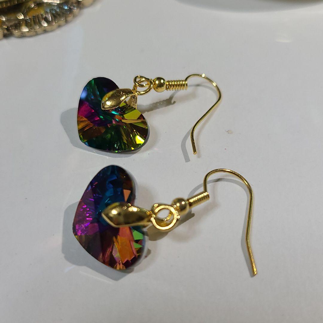 ハンドメイドピアス1606