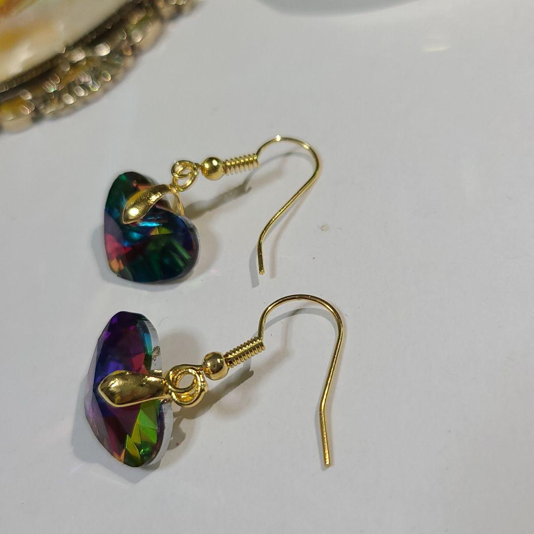 ハンドメイドピアス1606