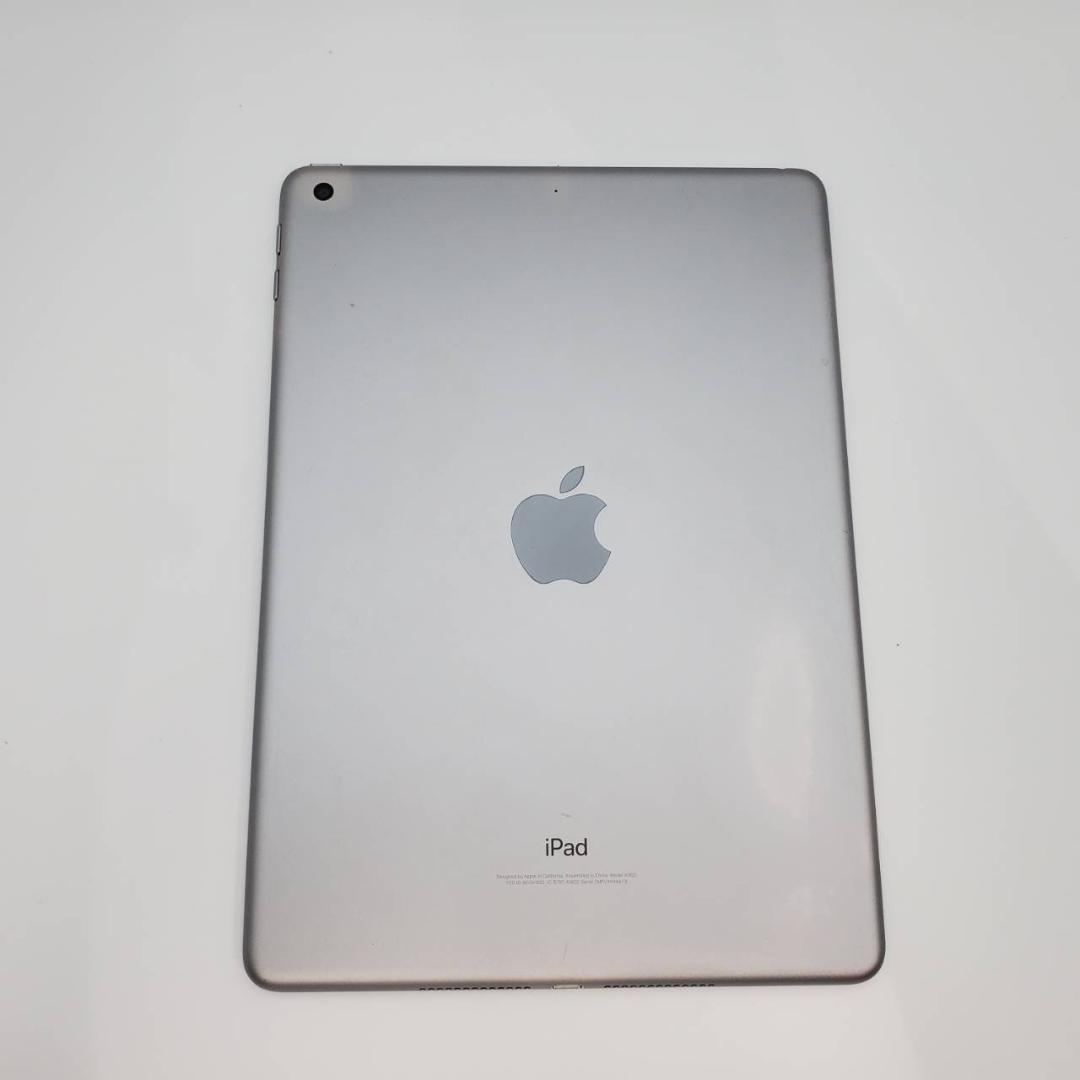 良品 Apple iPad 第5世代 32GB Wi-Fiモデル タブレット