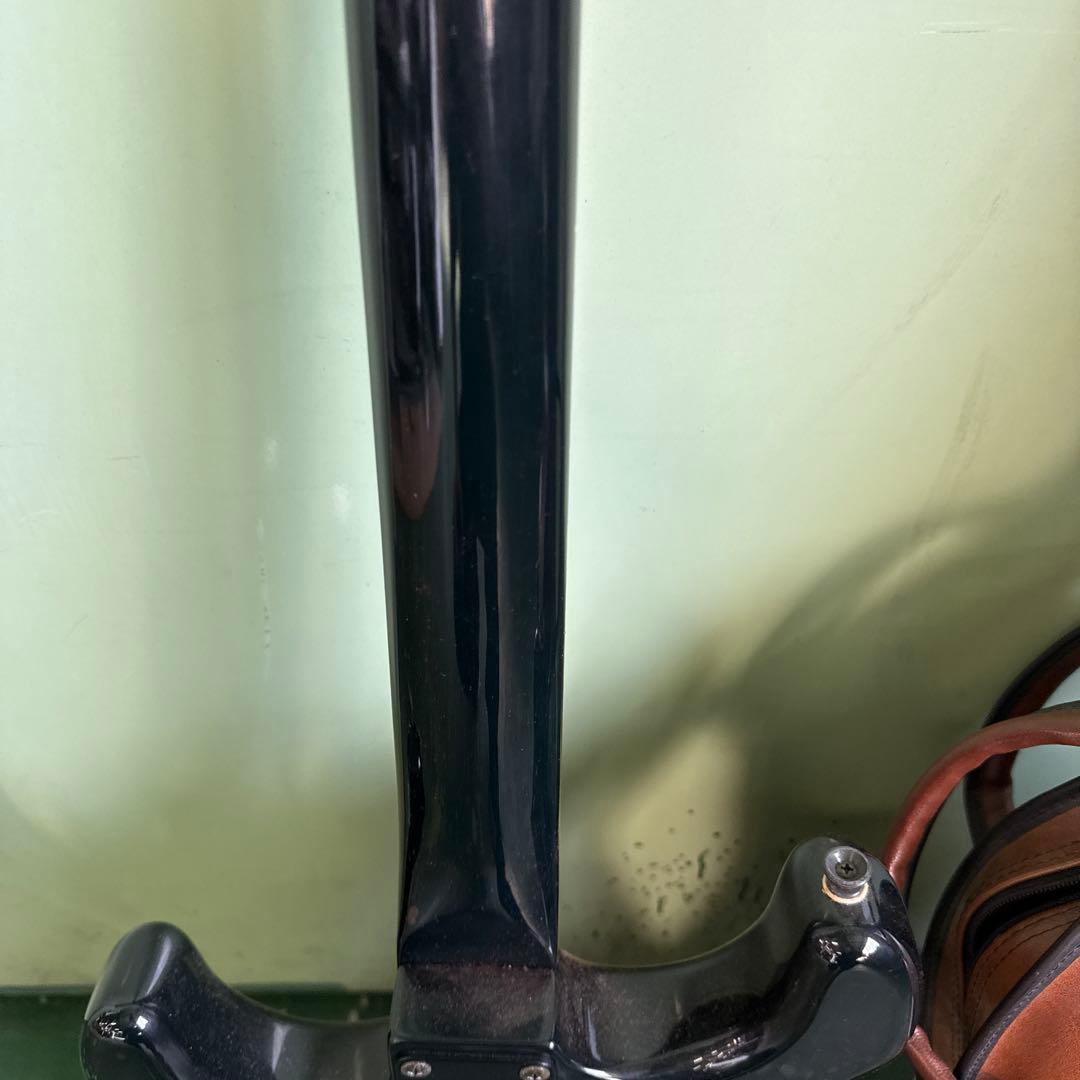 A*p様 FRS エレキギター 黒 ギターケース付き 弦楽器 音楽 ミュージック