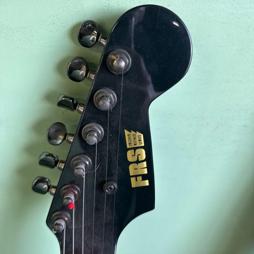 A*p様 FRS エレキギター 黒 ギターケース付き 弦楽器 音楽 ミュージック