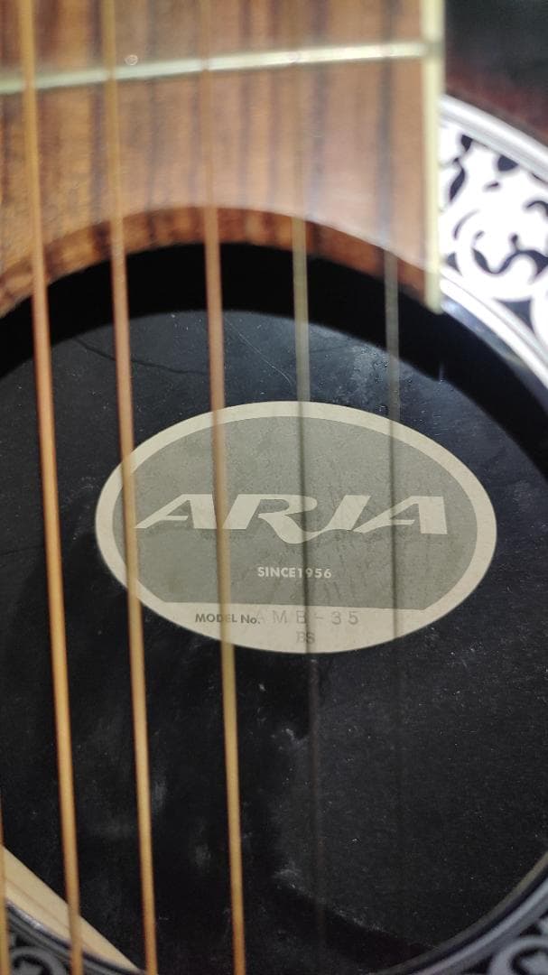 ギター Aria AMB-35BS