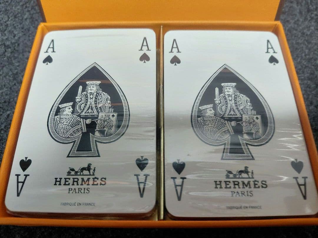 【新品未使用】HERMES トランプ 2デッキ 赤と青