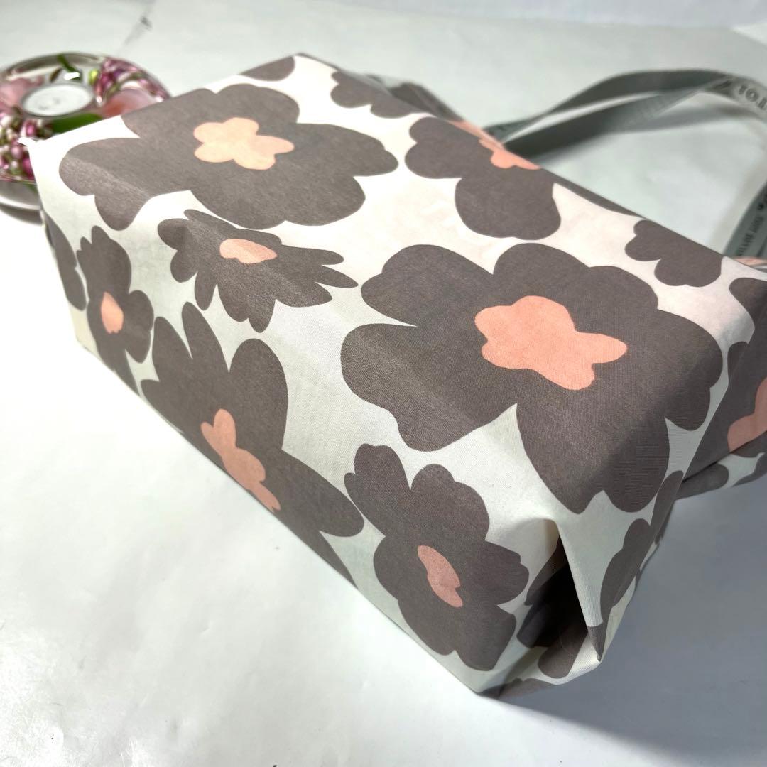 モチむぎ☘️エコバッグ　北欧風グレージュ大花柄　撥水　ミニバッグ付き