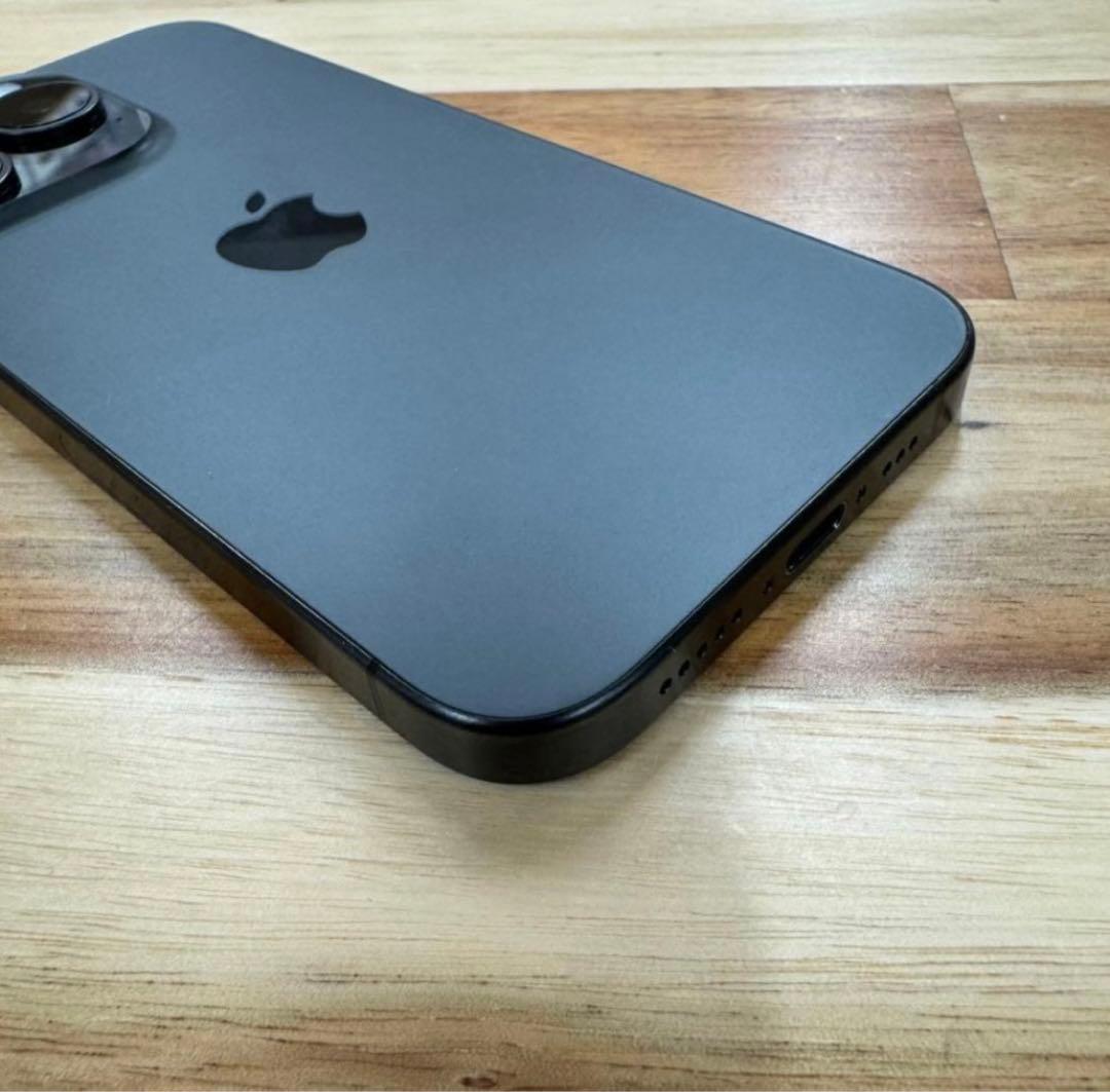 【超美品】iPhone 15 Pro｜128gb｜SIMフリー