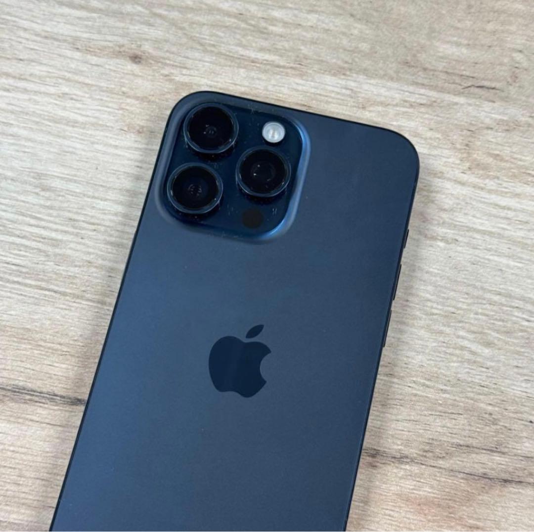 【超美品】iPhone 15 Pro｜128gb｜SIMフリー