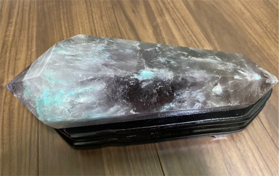 アメジスト　ダブルポイント　特大　台座つき