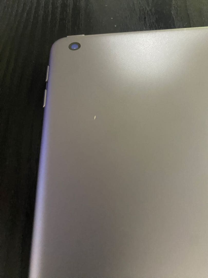 iPad 第6世代　シルバー　32GB Wi-Fiモデル