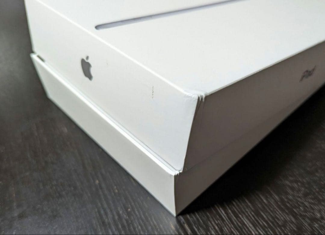 iPad 第6世代　シルバー　32GB Wi-Fiモデル