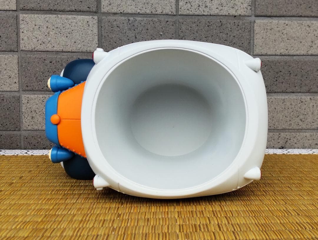 となりのトトロ ジオラマボックス ボンネットバス とトトロ　新品未使用