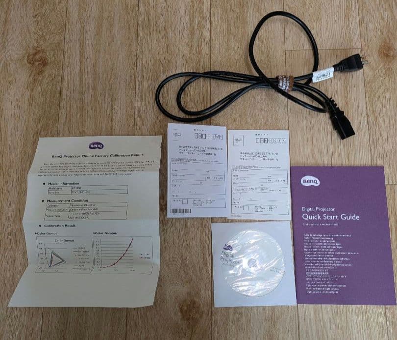 【美品】BenQ プロジェクター HT3550