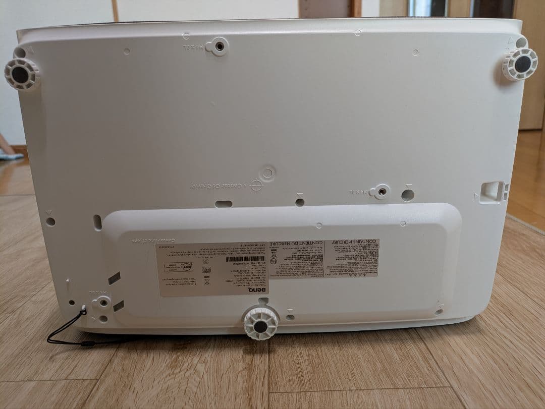 【美品】BenQ プロジェクター HT3550