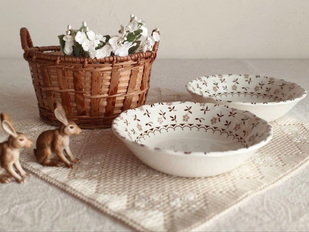 * vintage plate ❀ 優しい 小花柄の 深皿 b