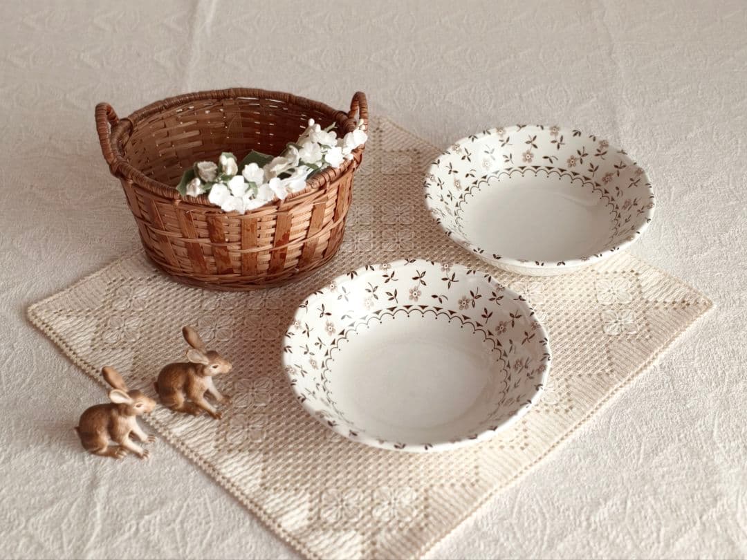 * vintage plate ❀ 優しい 小花柄の 深皿 b