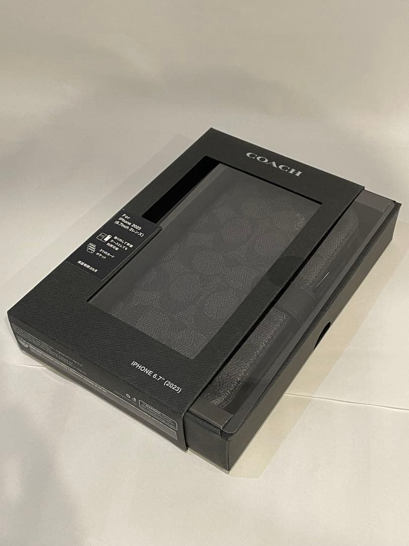 iPhone 15Plus COACH ブックタイプケース ブラック 手帳型