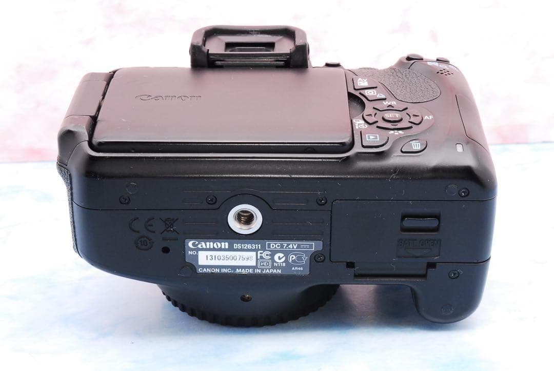 キャノン Kiss X5☆一眼レフカメラ☆初心者向け☆簡単操作☆バッグ付