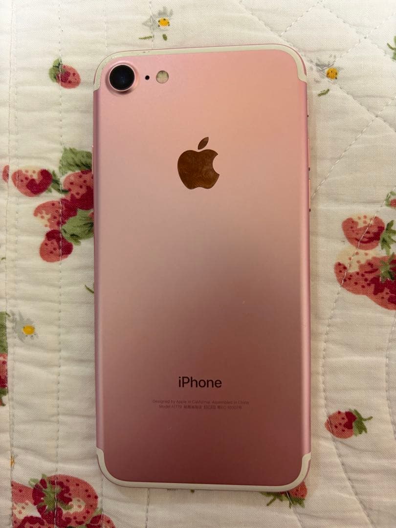 Apple iPhone 7 ローズゴールド 本体　128GB