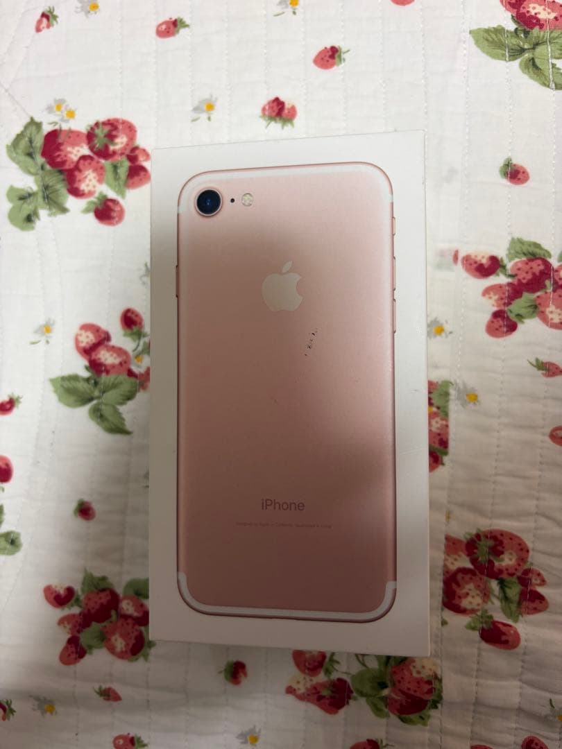 Apple iPhone 7 ローズゴールド 本体　128GB