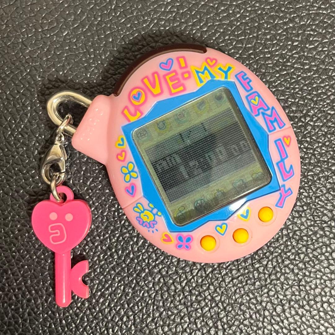 【希少】 ふぁみたま いぇー！ふぁみりーイロイロたまごっちプラス たまごっち