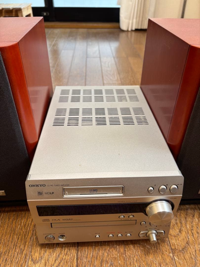 【ジャンク品】ONKYO CD MDオーディオ　ミニコンポ