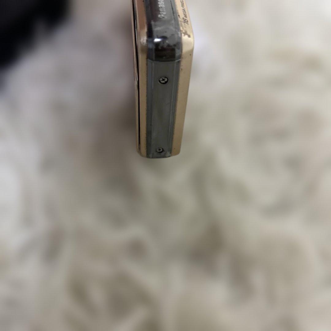 Panasonic LUMIX DMC-FP7 ゴールド　一部動作確認済み