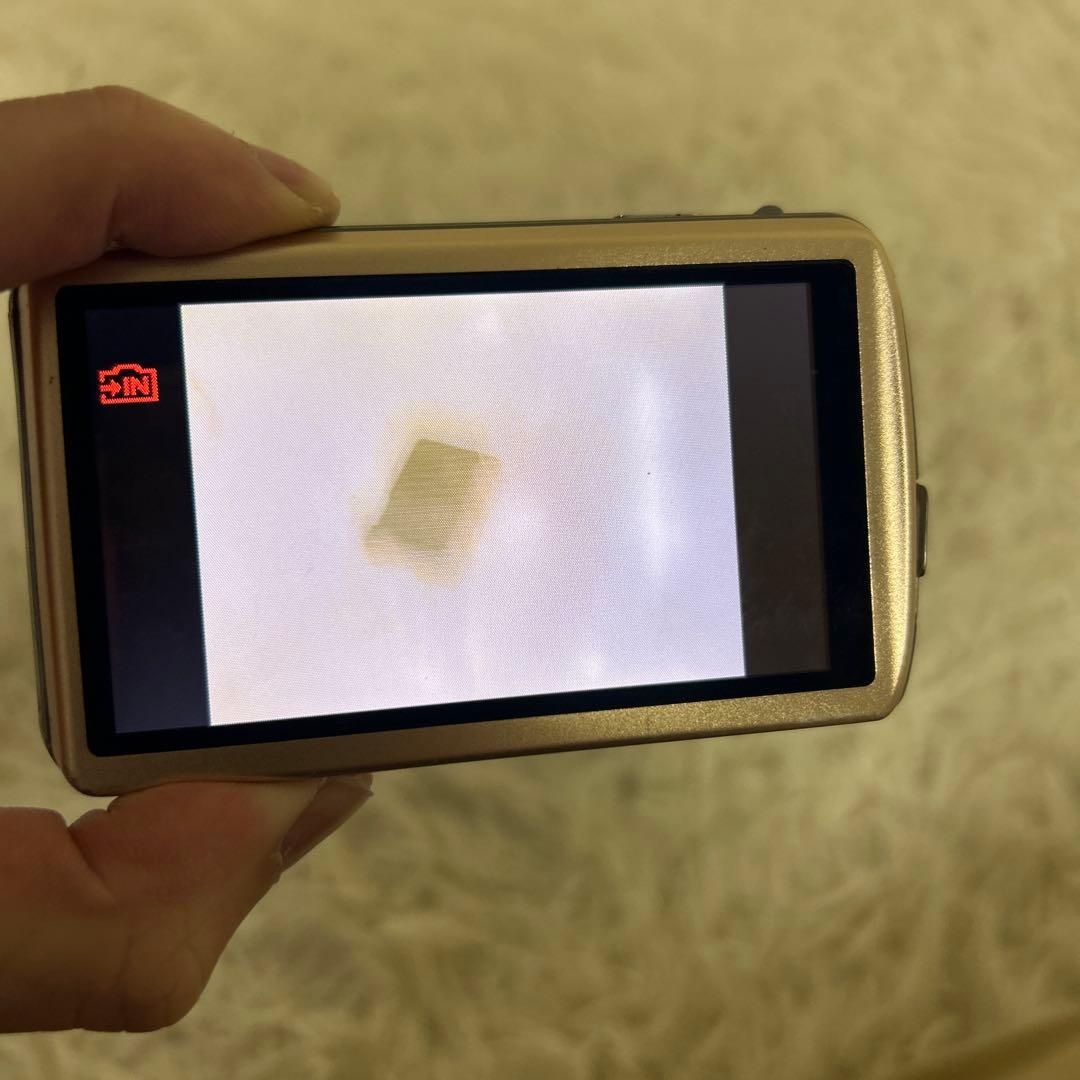 Panasonic LUMIX DMC-FP7 ゴールド　一部動作確認済み