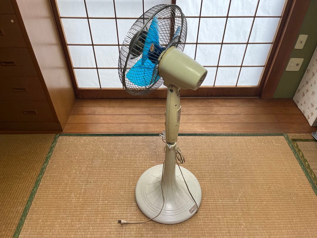 National ナショナル レトロ 扇風機 F-30V1M 伸縮可能 店舗にも