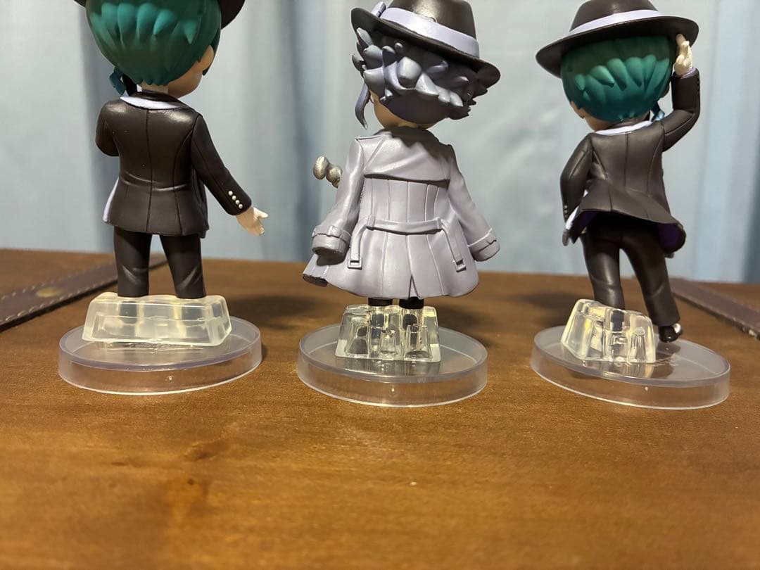 デフォルメフィギュア ツイステ オクタ　アズール　フロイド　ジェイド　3体セット