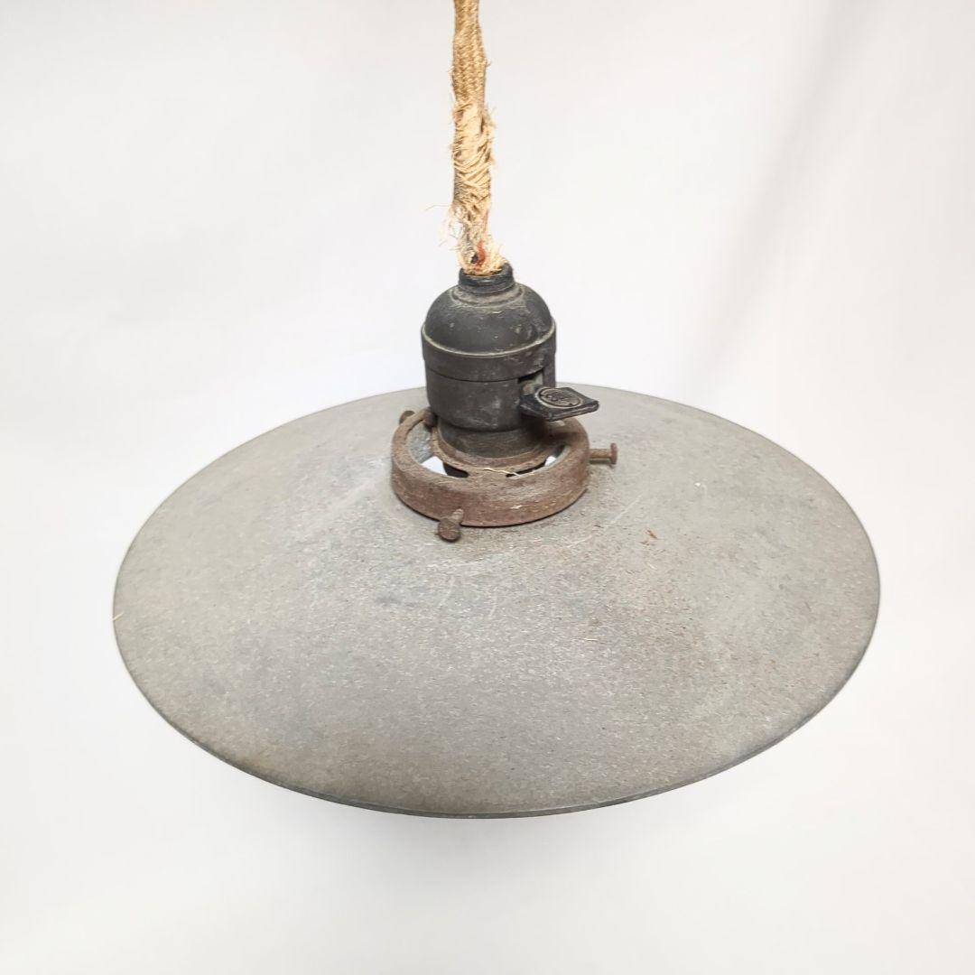 昭和レトロ　アトリエランプ　アルミシェード　ペンダントライト